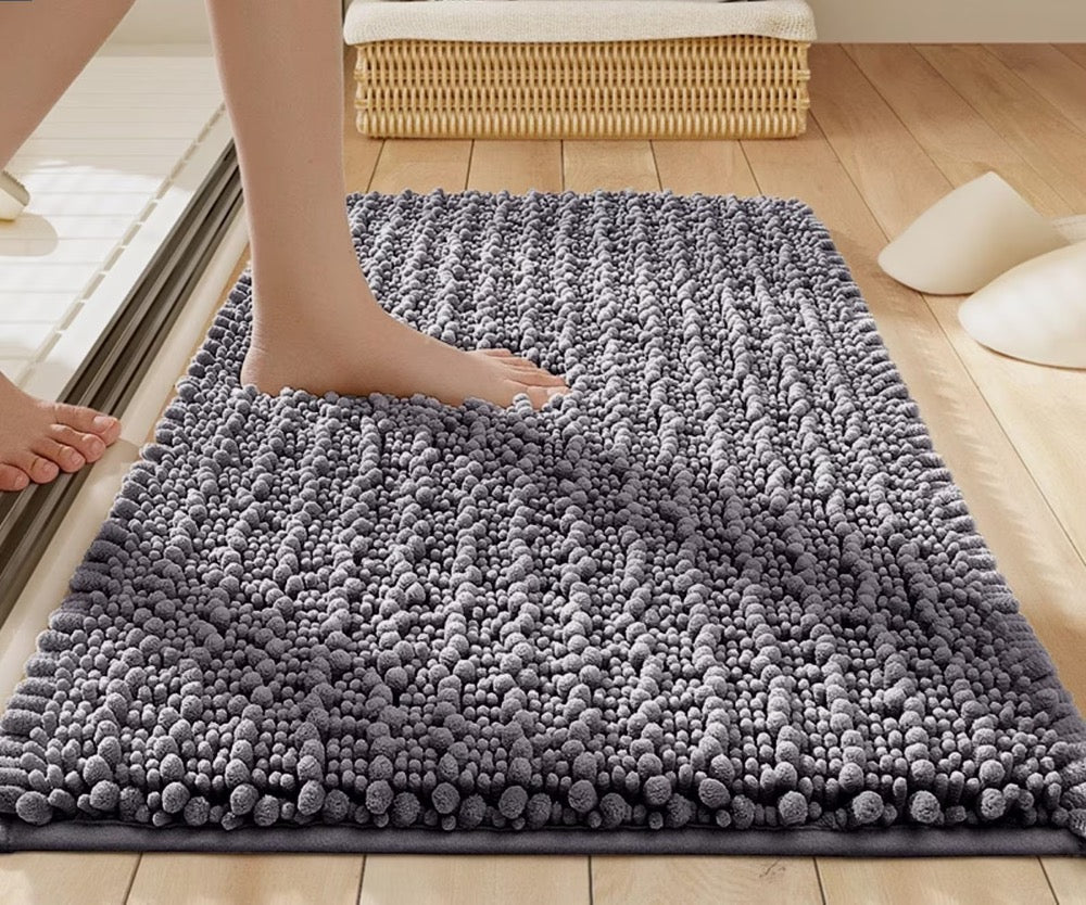 Slip-Resistant Chenille Bath Rugs For Tub Shower & Bathroom Floors - Durable Ultra Absorbent Machine Washable 2000GSM Thick Plush Bath Mat