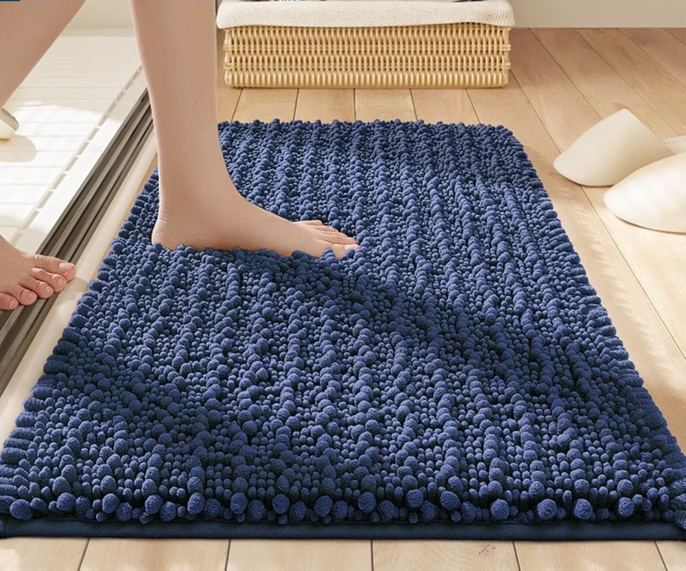 Slip-Resistant Chenille Bath Rugs For Tub Shower & Bathroom Floors - Durable Ultra Absorbent Machine Washable 2000GSM Thick Plush Bath Mat